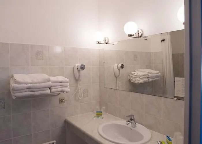 Hotel Les Jardins De L'ocean - Climatisé Biscarrosse-Plage