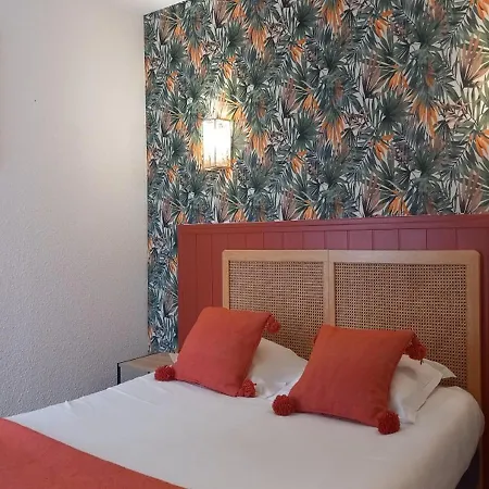 Hotel Les Jardins De L'ocean 2*