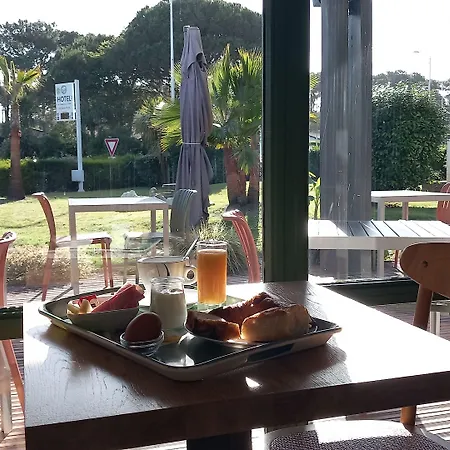 Les Jardins De L'ocean 2*